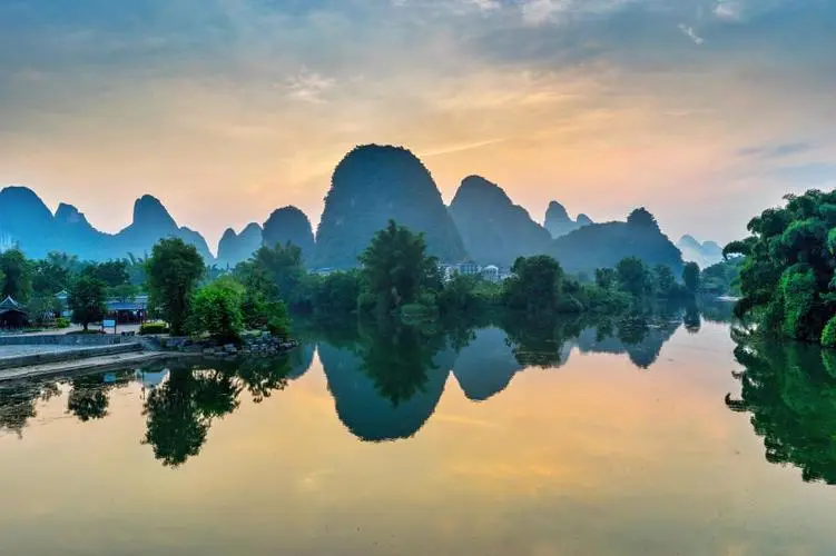 绿色高标准高端